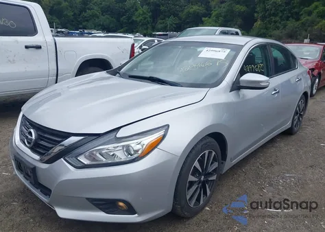 2018 Nissan Altima 2.5 Sl z USA, uszkodzony, nr VIN 1N4AL3AP8JC239441